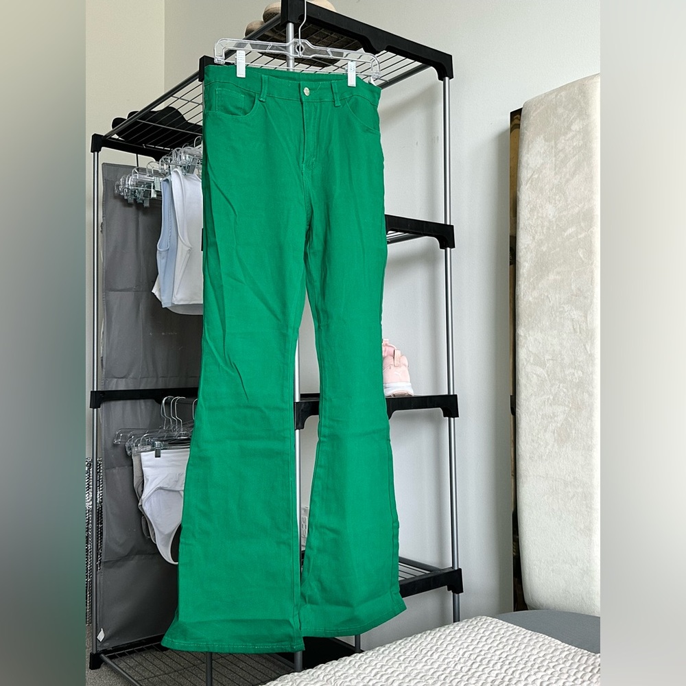 Amazon Jeans | Size Large | Green